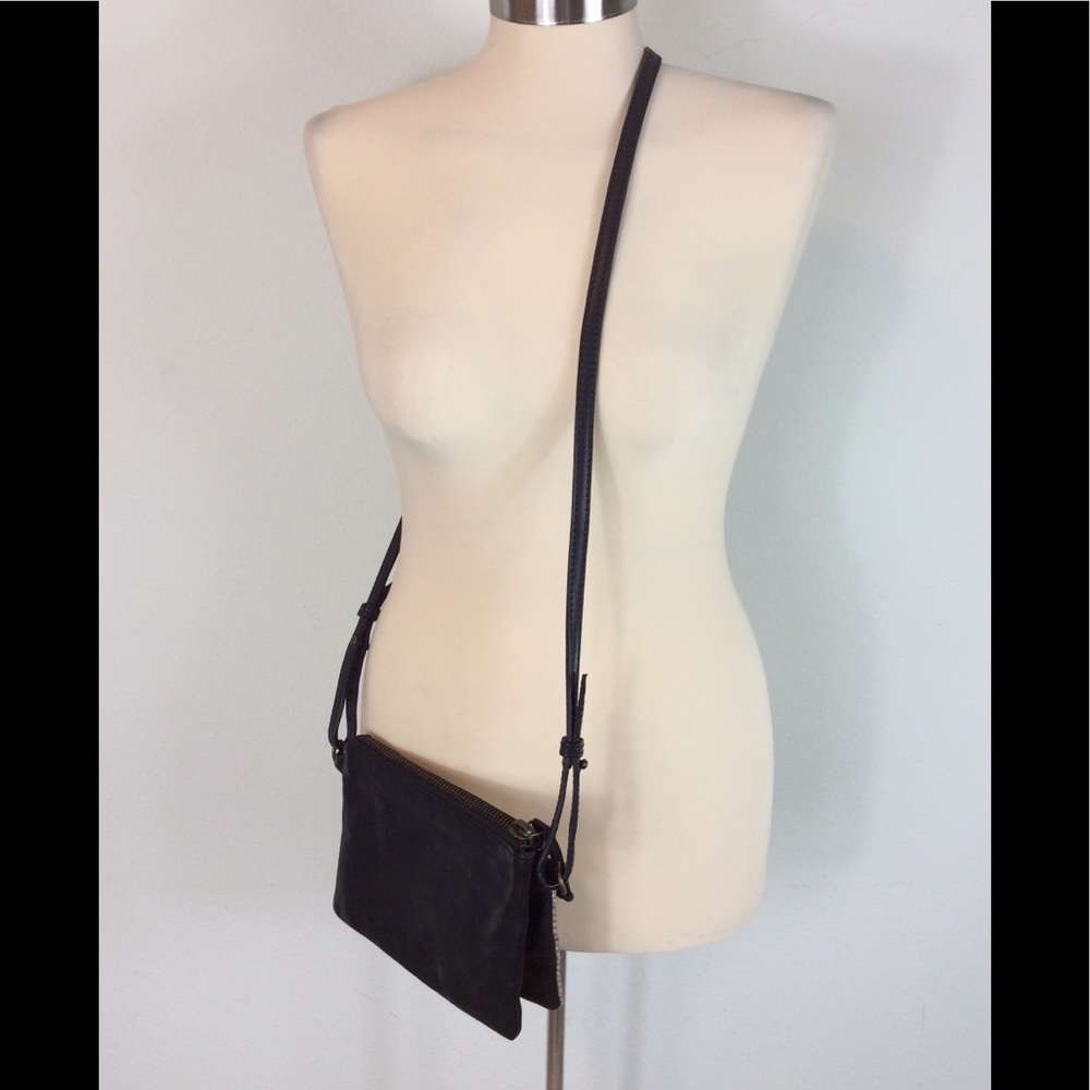 49 Square Miles Manuella small leather crossbody. - Picture 5 of 9